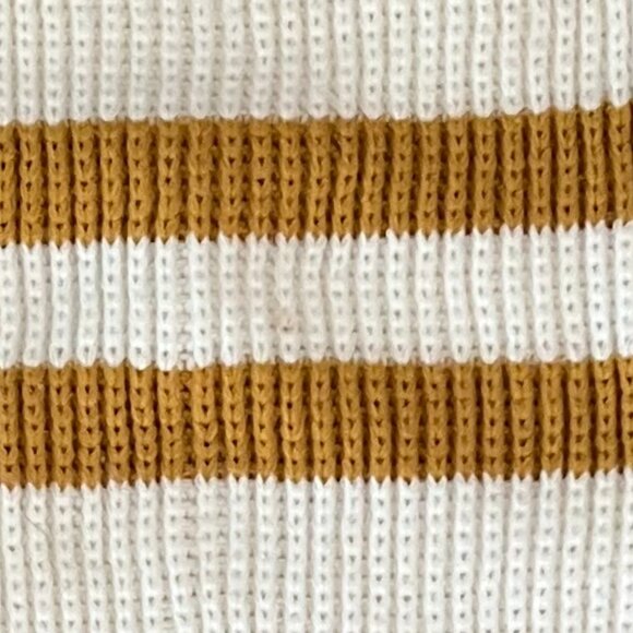 Vintage Beige and Mustard Sweater - Picture 3 of 3